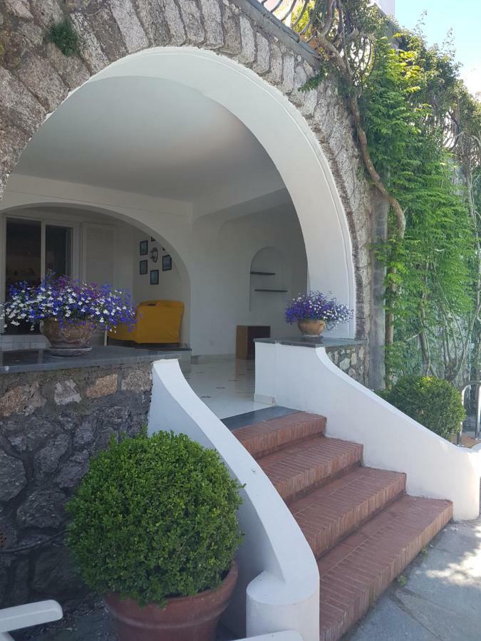 Bed & Breakfast Shangri La Capri