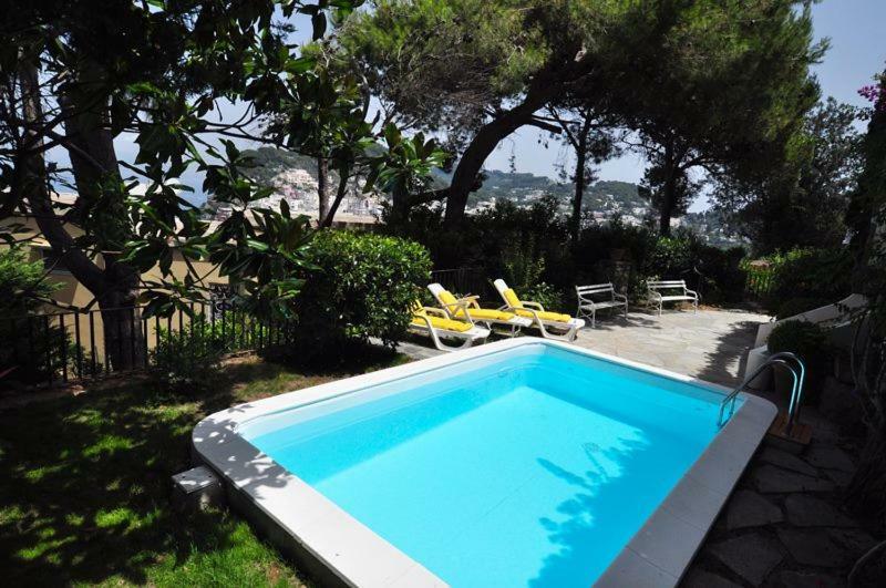 Shangri La Bed & Breakfast