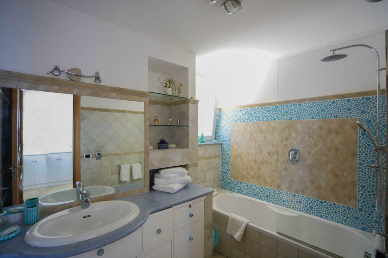 Punta Vivara Bed & Breakfast *