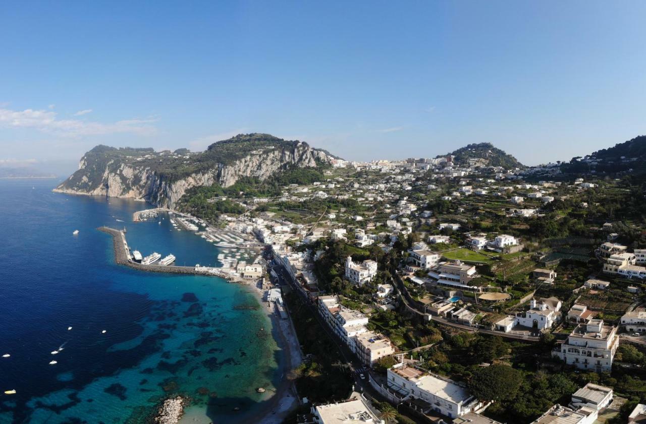 Punta Vivara *