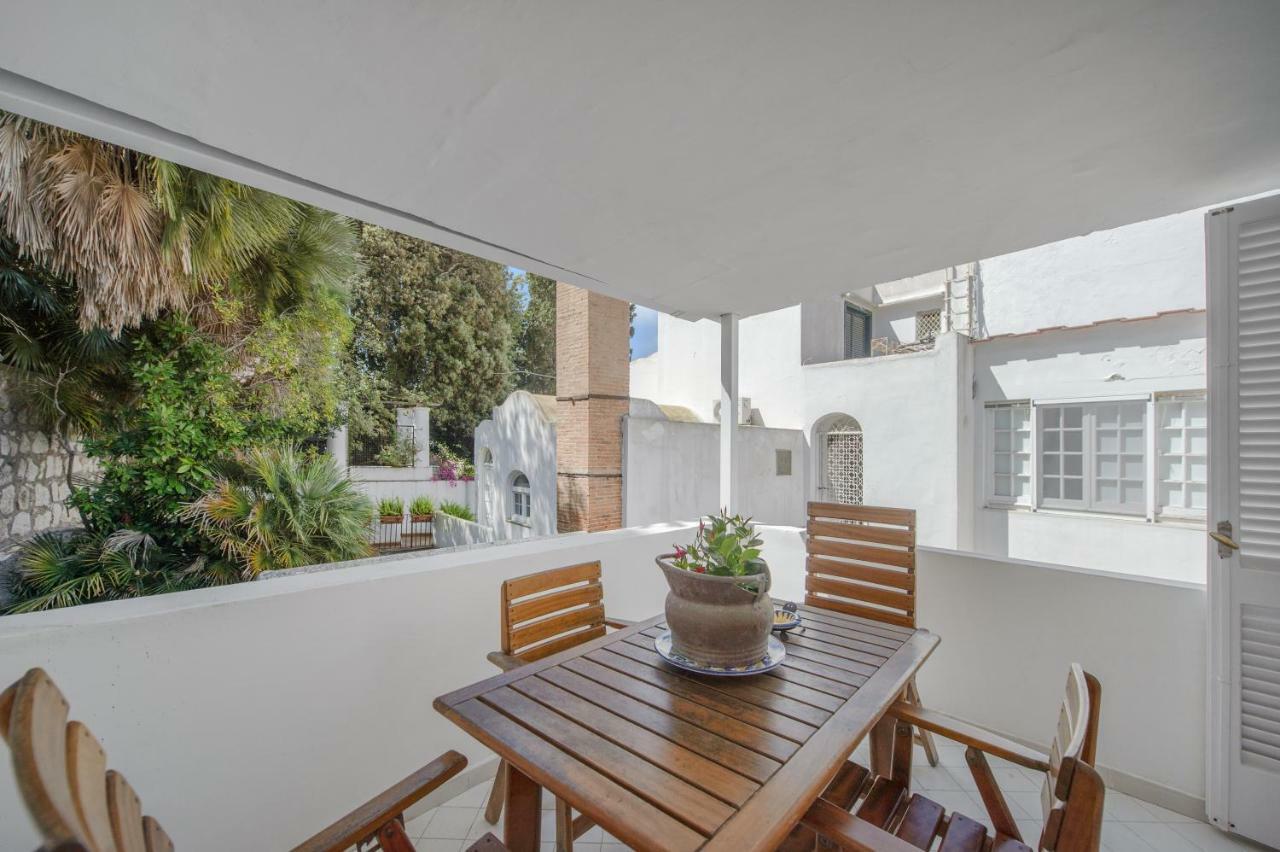 Tragara 12c Art House, Apartment Capri