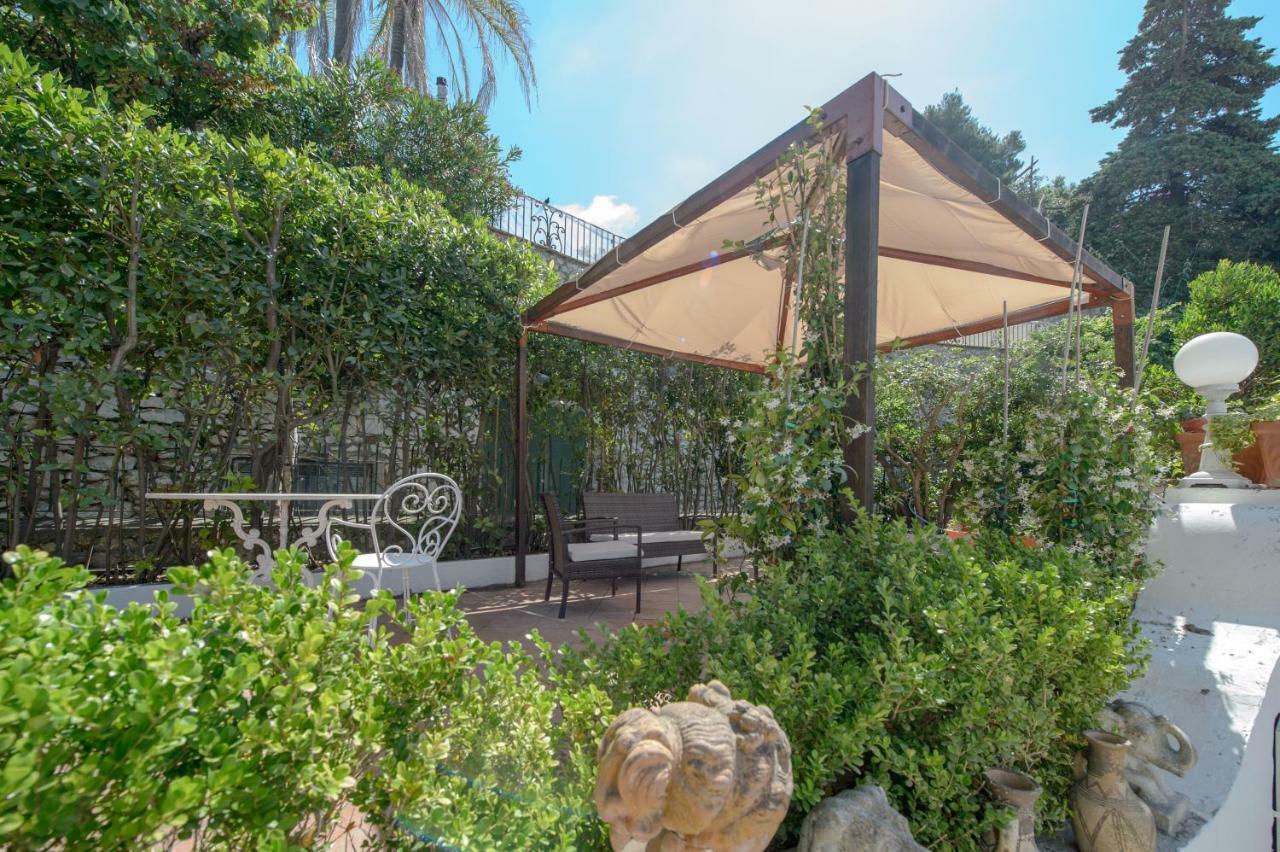 Tragara 12c Art House, * Capri