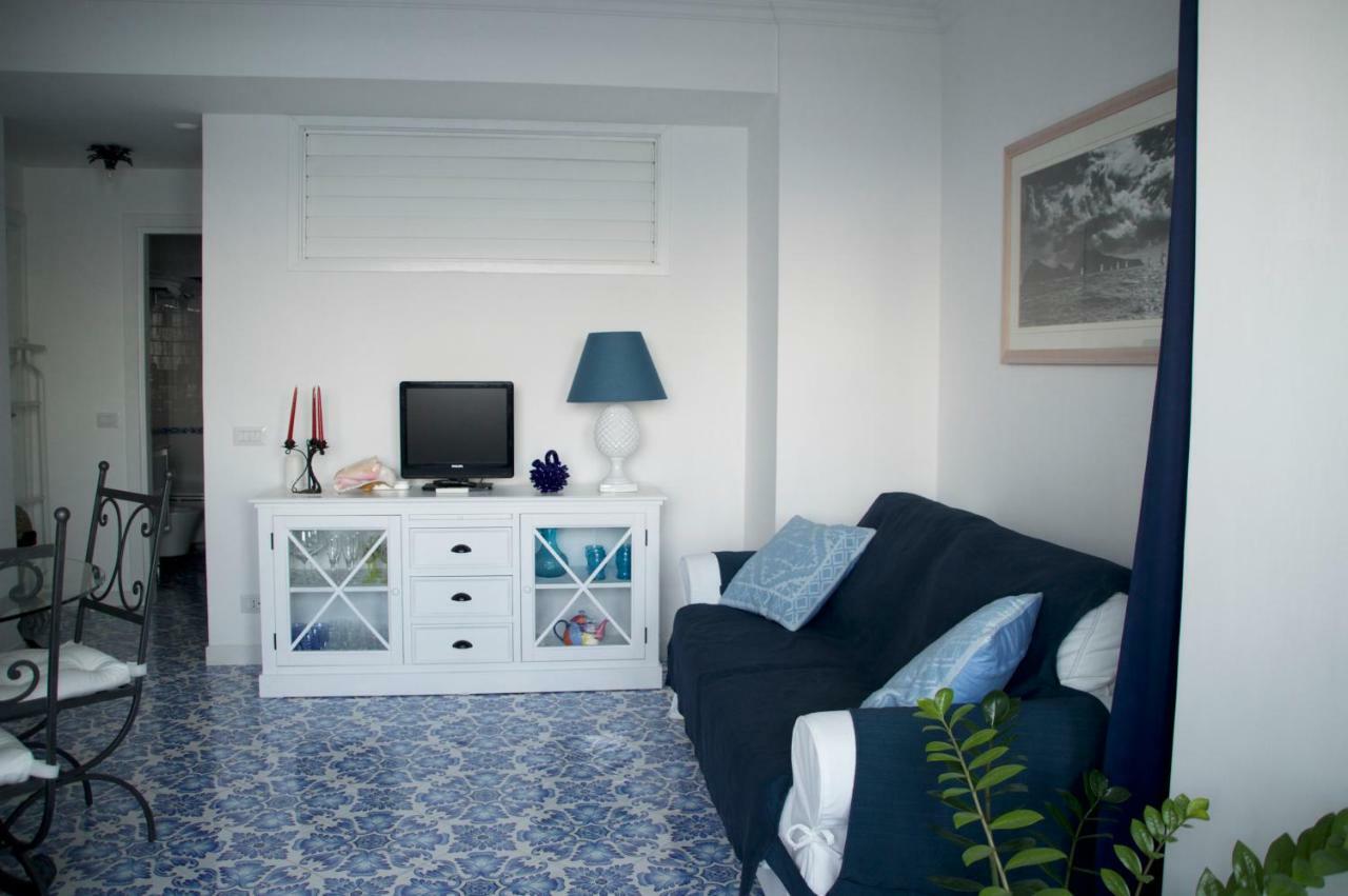 Il Porto Casa Tatil Evi Capri