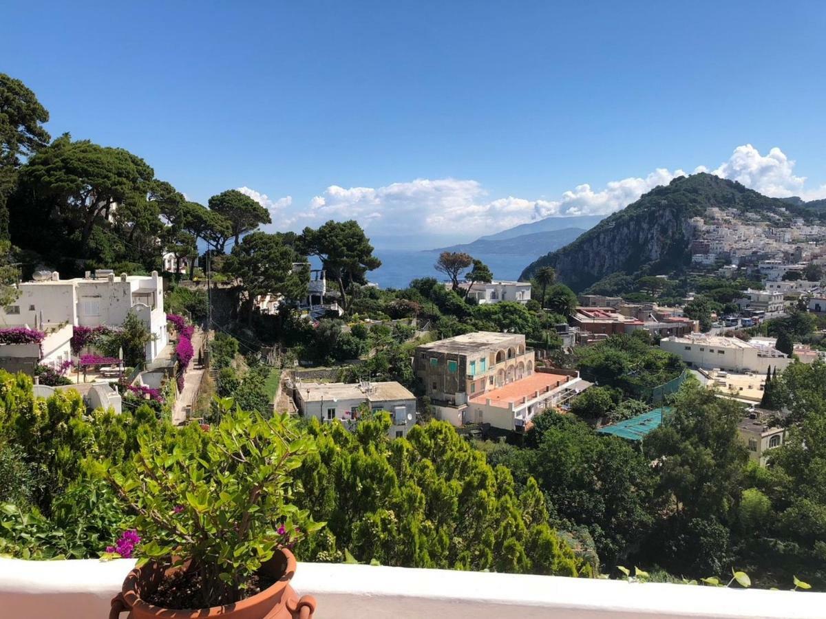 Le Tuie Villa