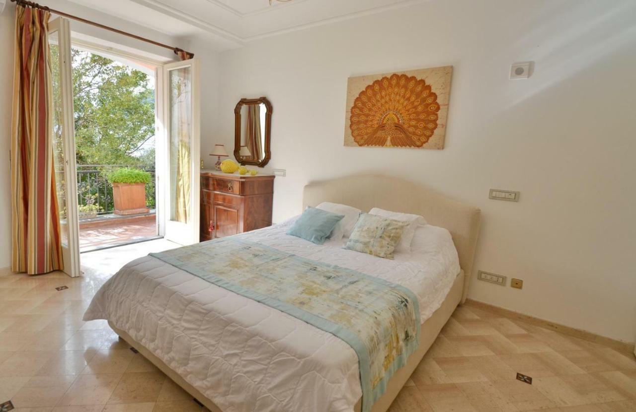 Casa Gadeamus Via Le Botteghe 12 Daire Capri