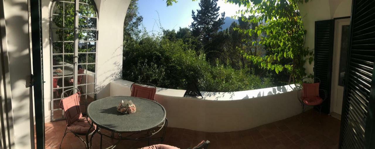 Guya Villa