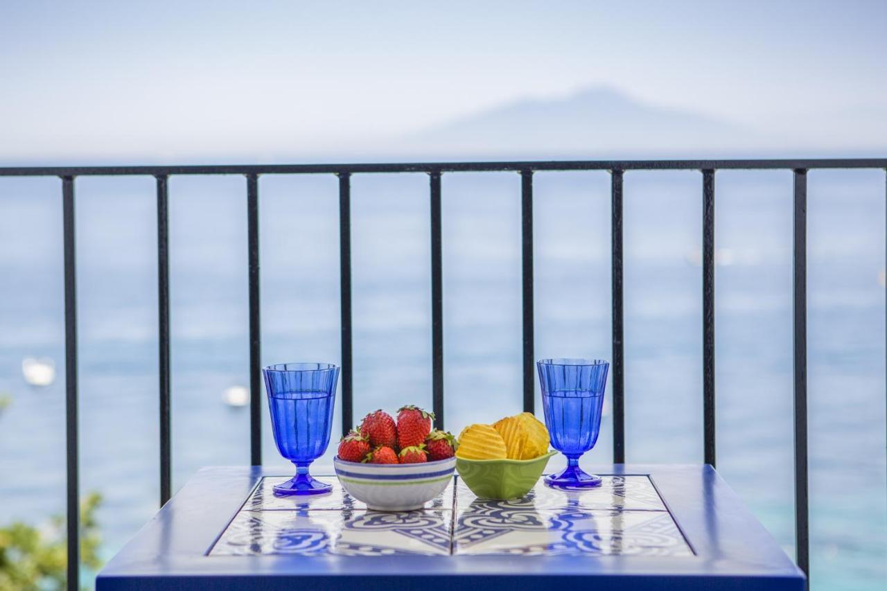 Blue View Daire Capri