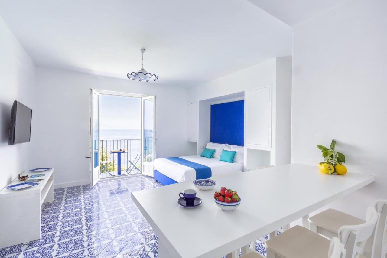 Blue View Daire Capri