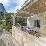 Capri Center Holidays