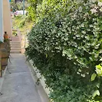 Villa Striano Capri - Guest House - Rooms Garden&Art