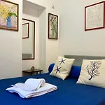 Villa Striano Capri - Guest House - Rooms Garden&Art