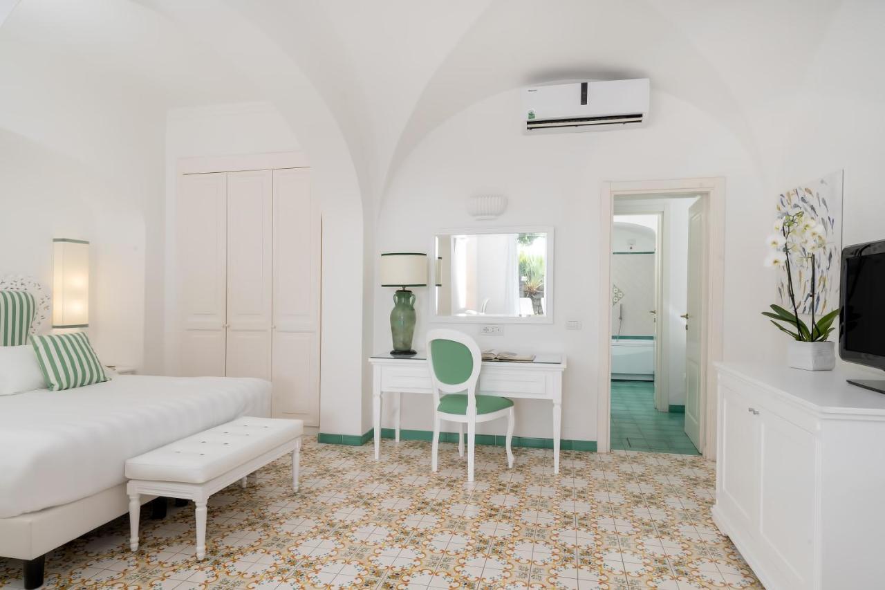 Sina Flora 4* Capri