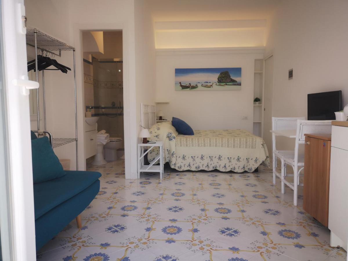 Palomba Capri