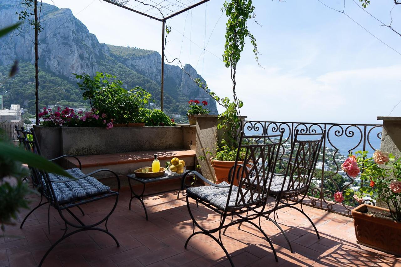 Castello Apartment