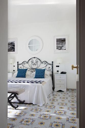 Canasta Hotel 4*