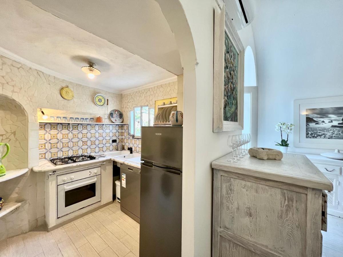 Center Holidays Apartment *