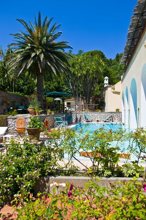 Otel Sarah Capri