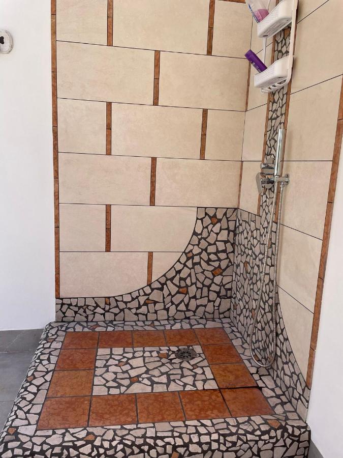 Camerelle Apartment