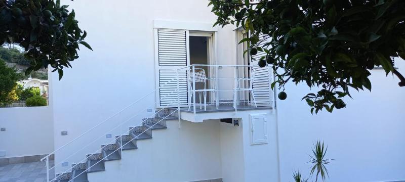 La Corte Fra Gli Aranci - Apartamento Capri