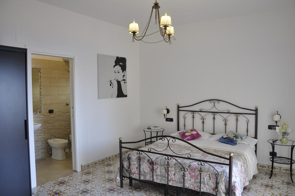 Esperia Capri