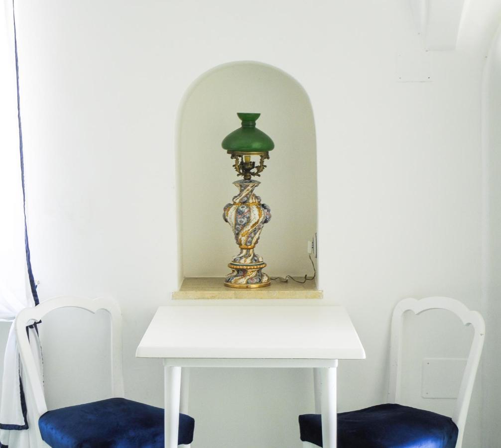 Calypso Bed & Breakfast 2*