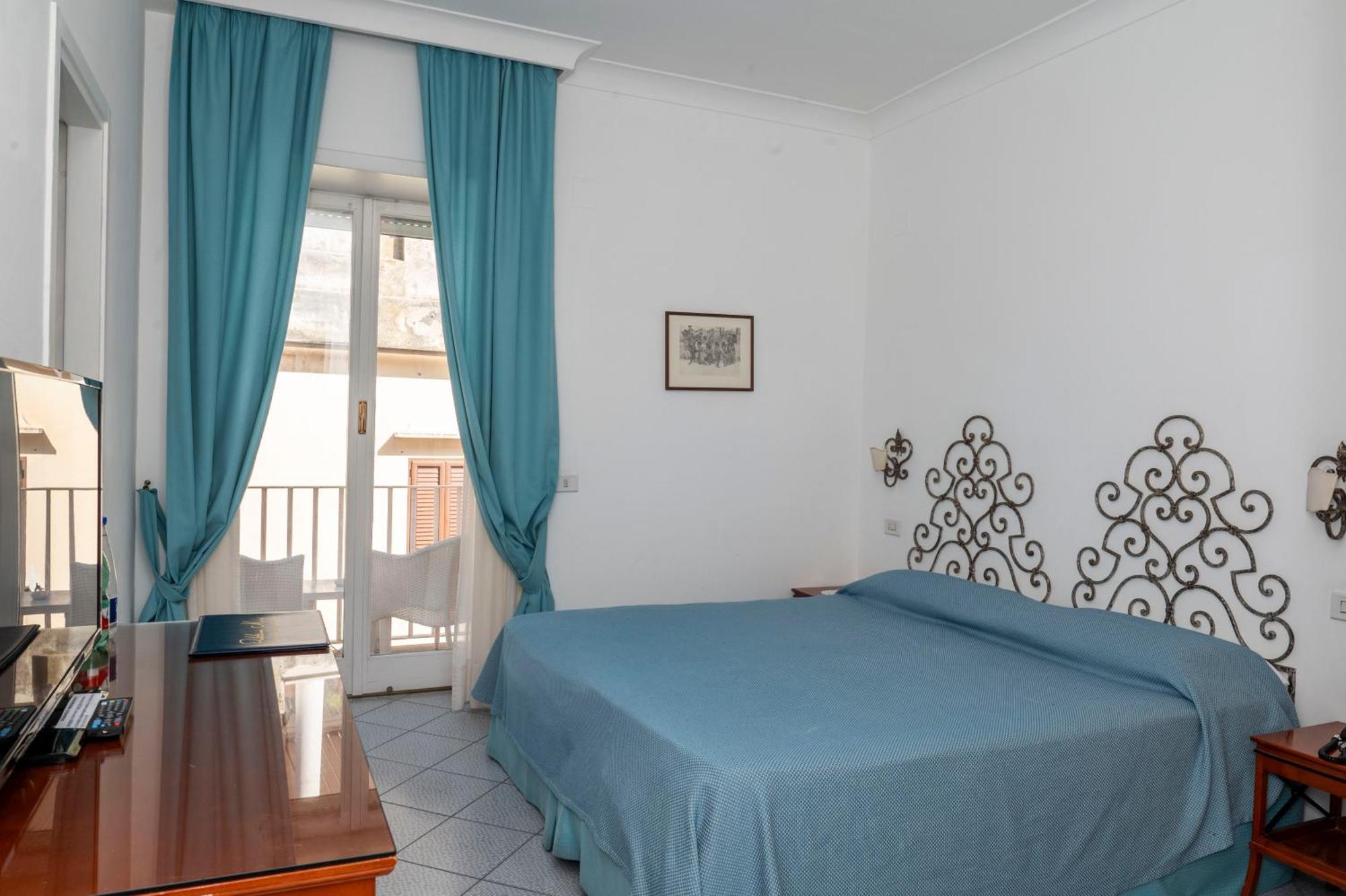 Hotel Palatium Mari