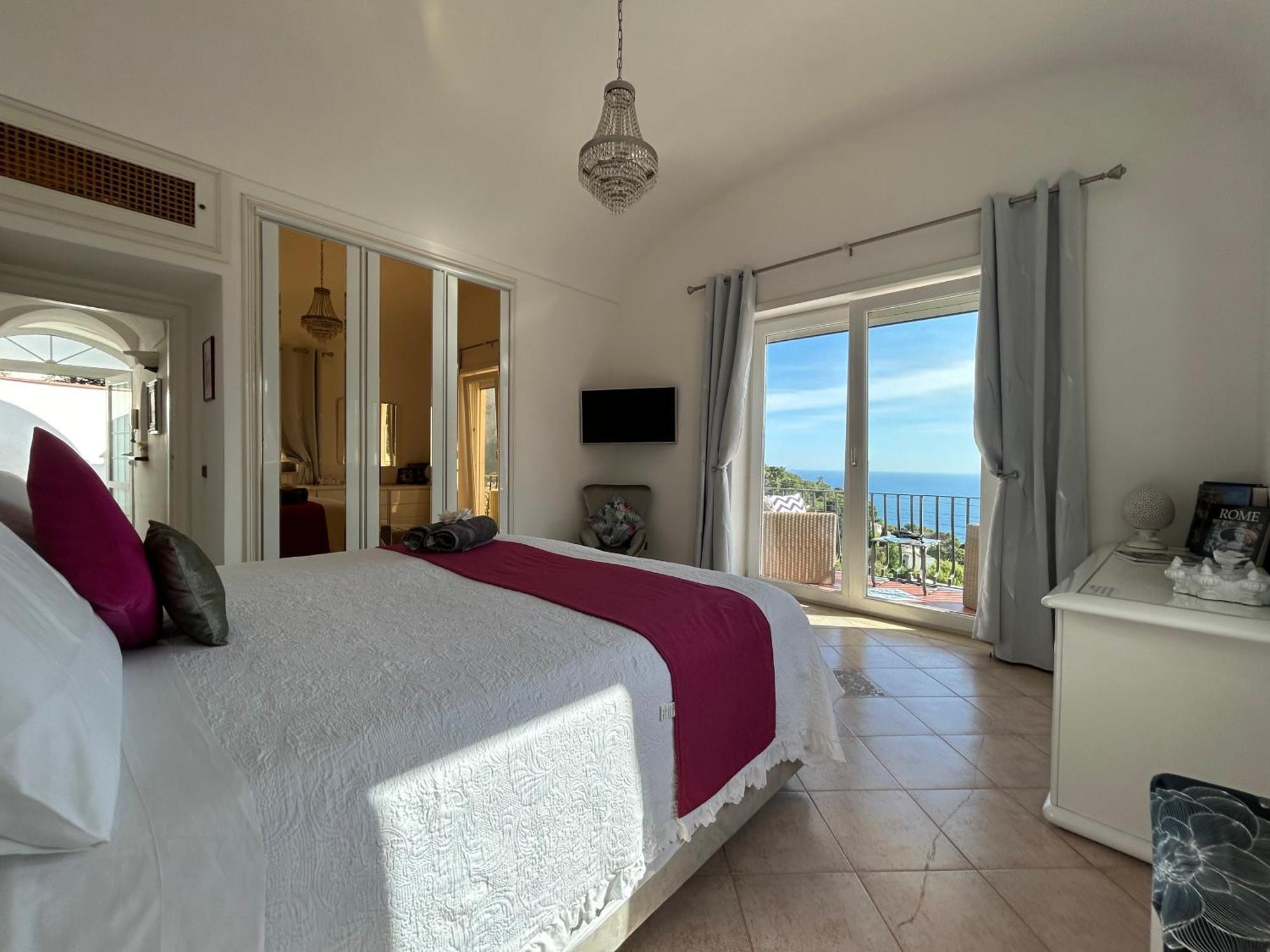 Apartment Marvelous Sea View Capri