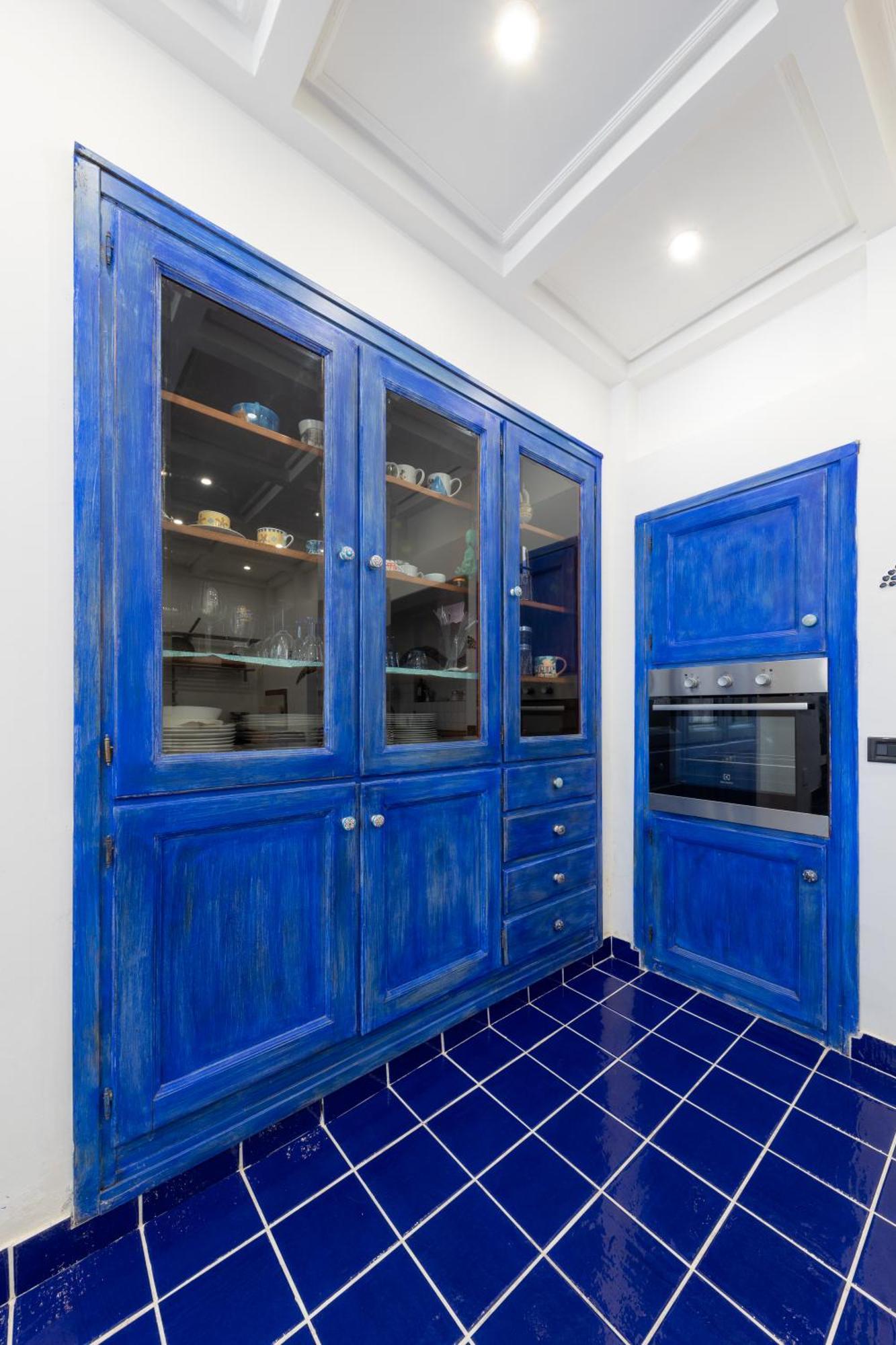 Blue Di * Capri