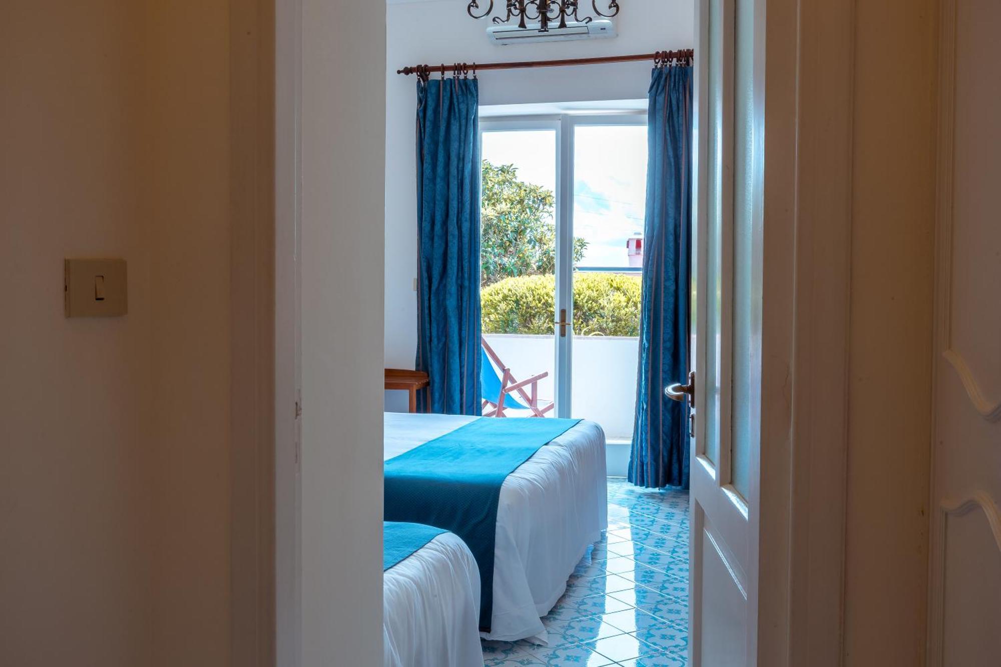 Otel Sarah Capri