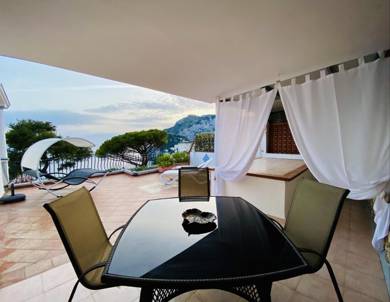 Private Sea View Con Terrazza E Giardino Apartment Capri