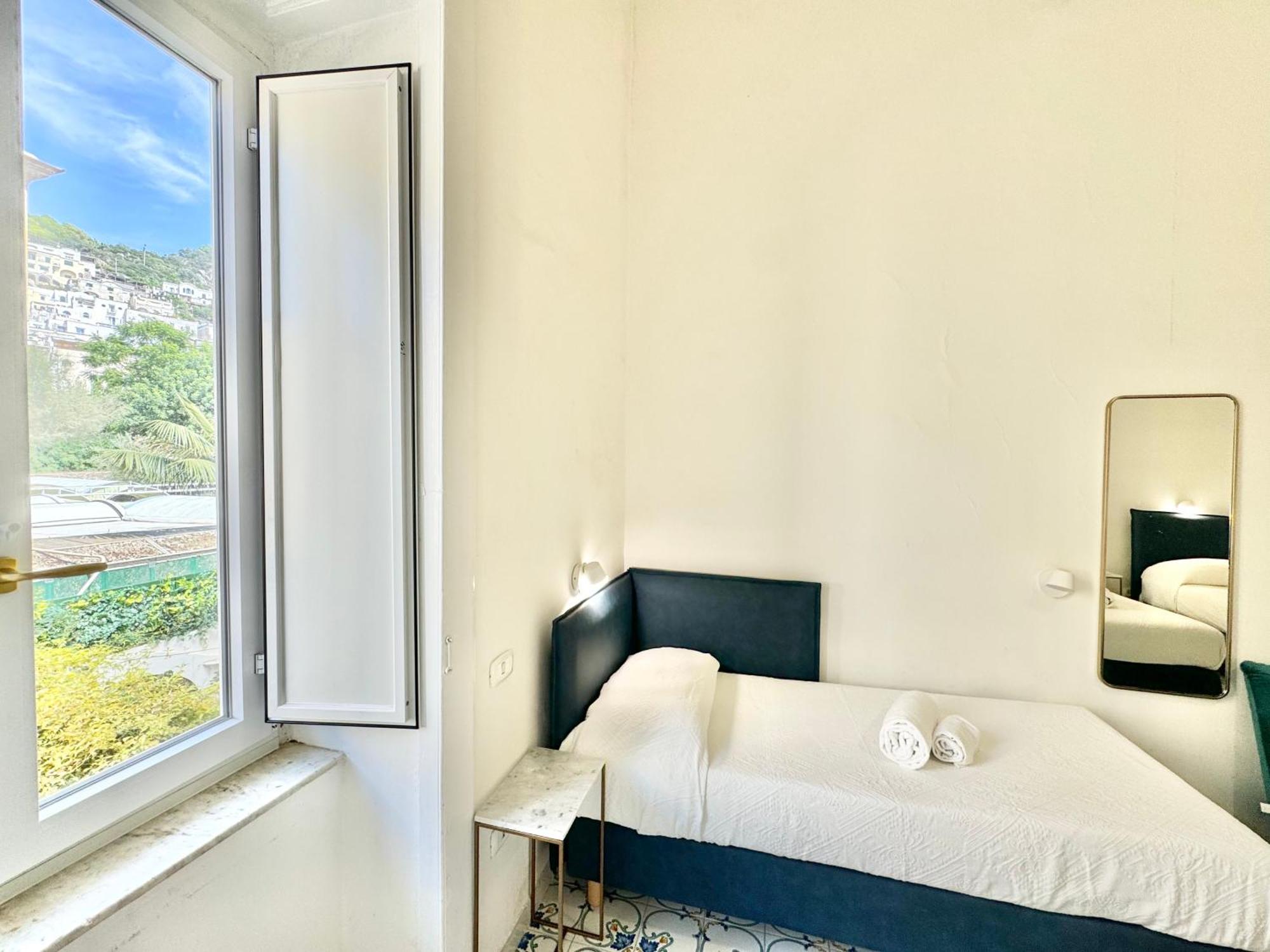 Camerelle 7, Domus Letteraria Apartment *