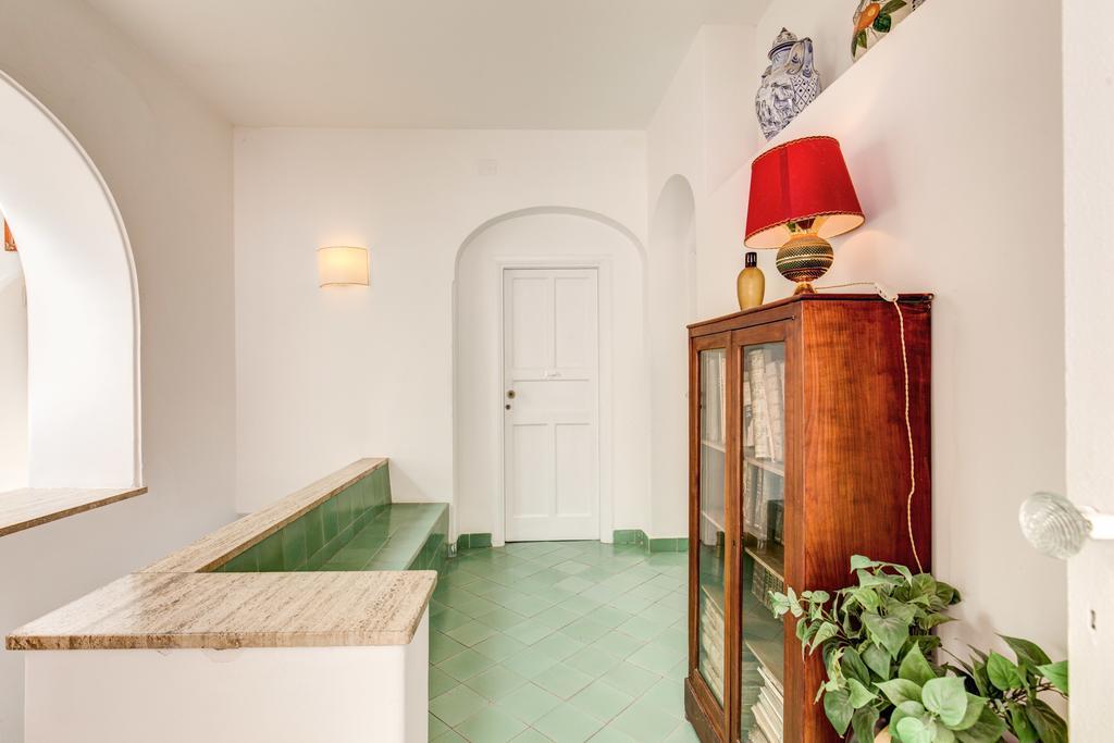 Bed & Breakfast Calypso 2*