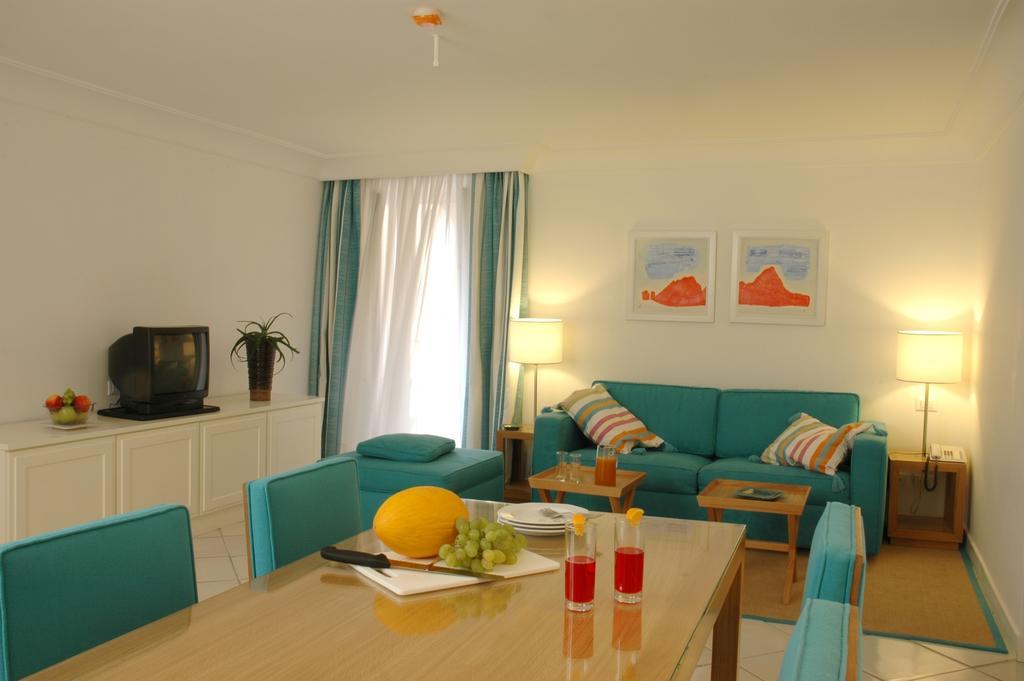 Tiberio Palace - The Leading Of The World