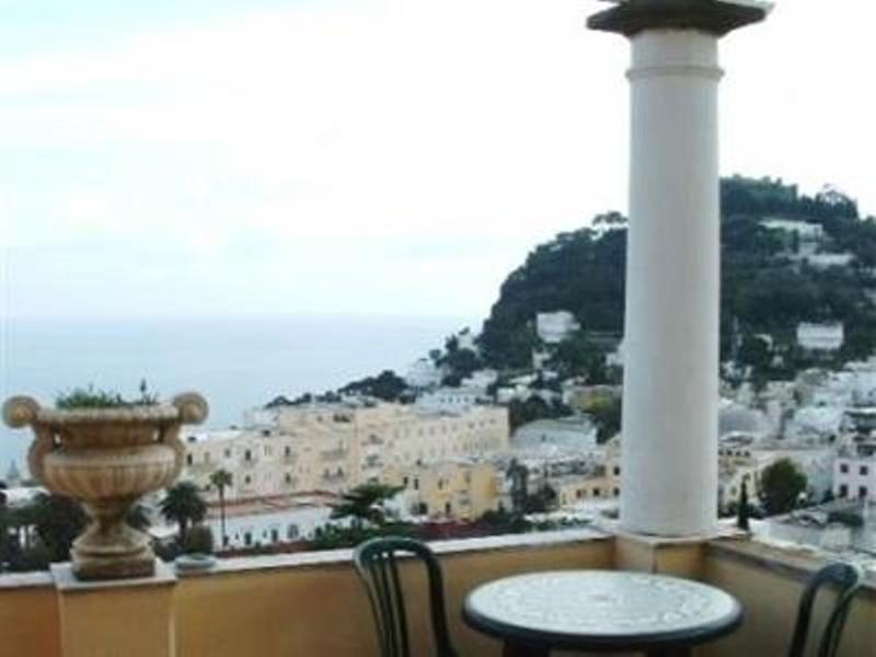 Hotel Esperia 3*