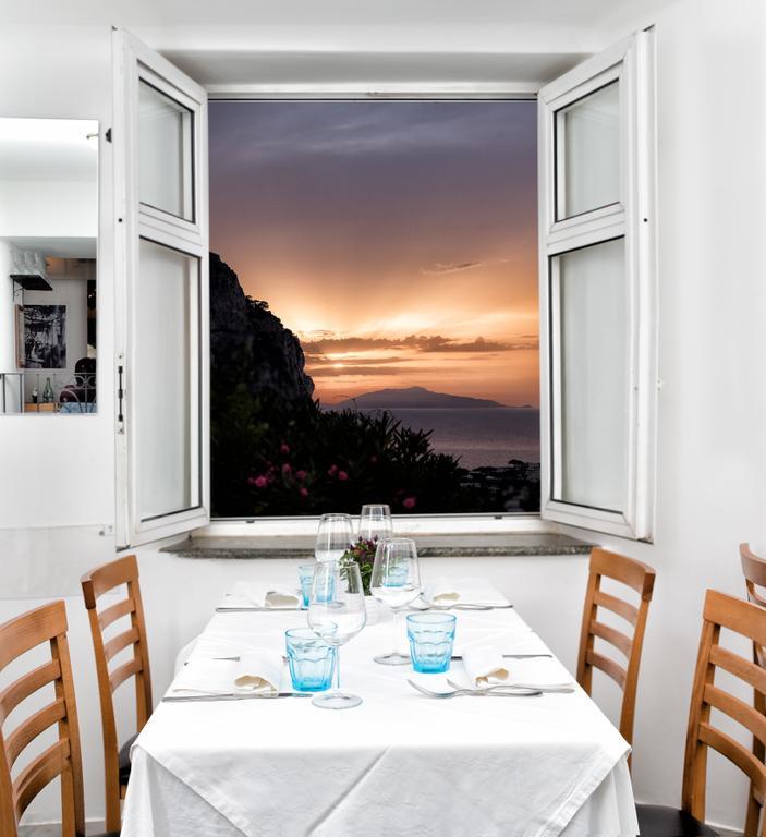Weber Ambassador Hotel Capri