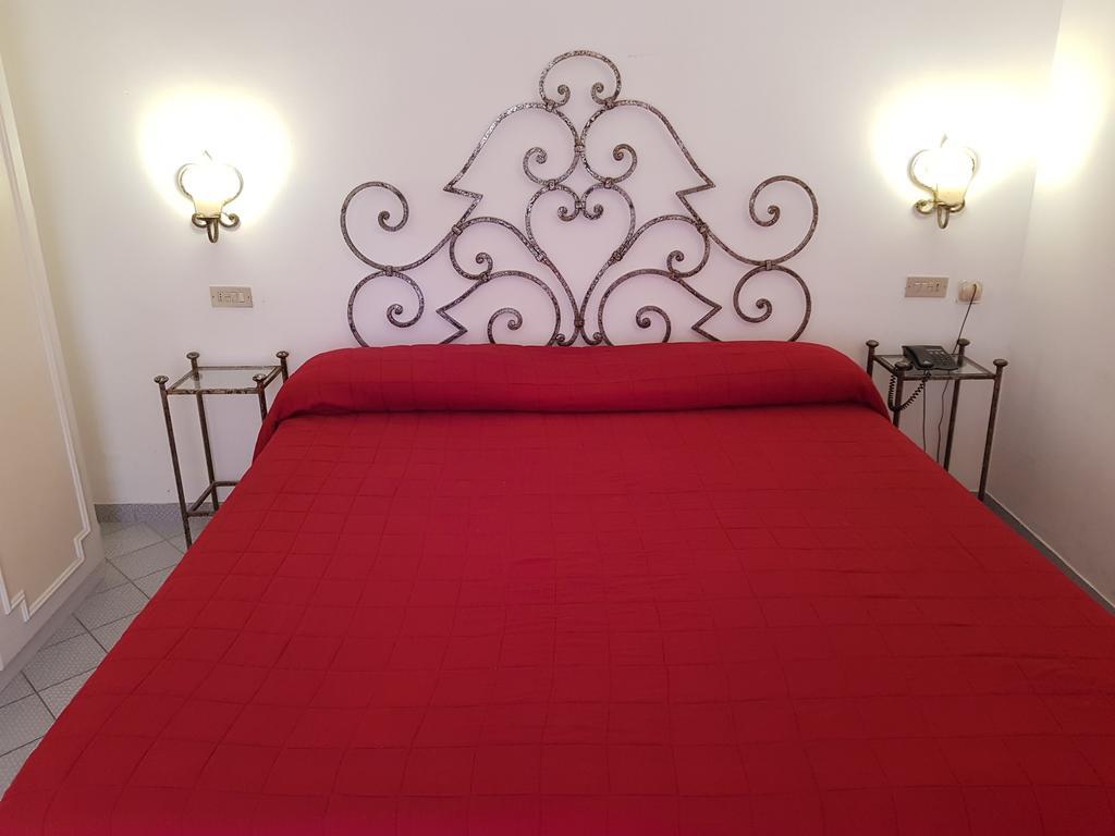 Palatium Mari Capri