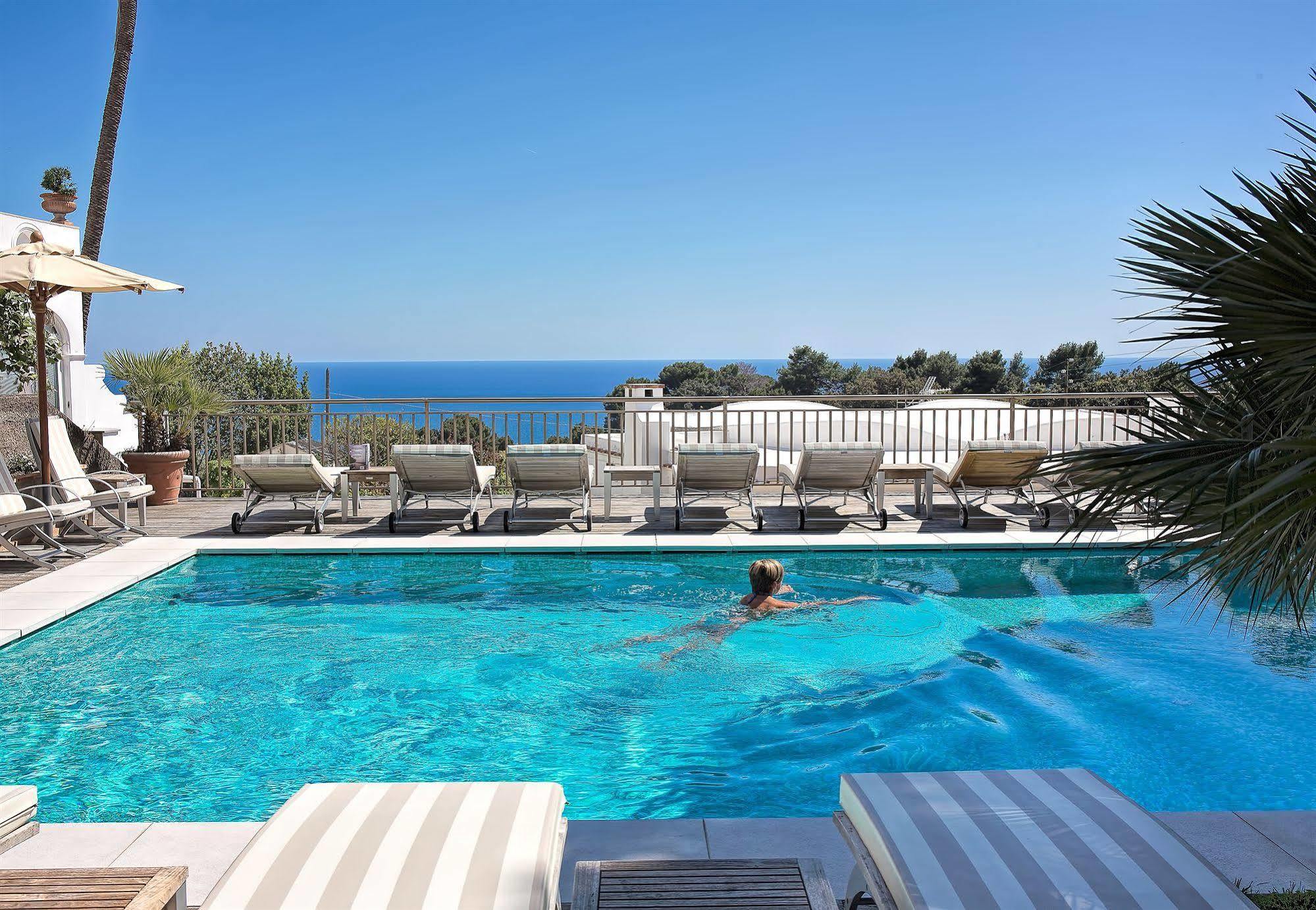 Canasta Hotel 4*