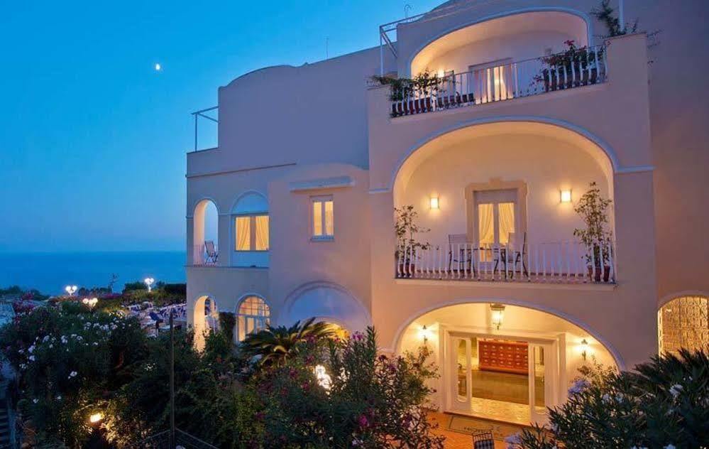Hotel Sina Flora 4*