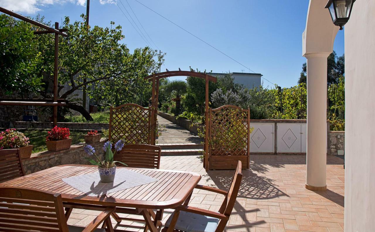 Parco Vittoria Holidays House Guest house