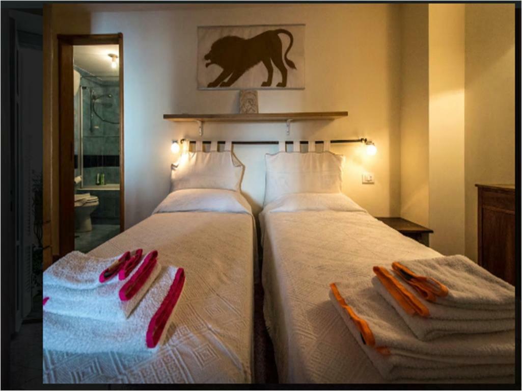 Le Camerelle 83 Holiday home *