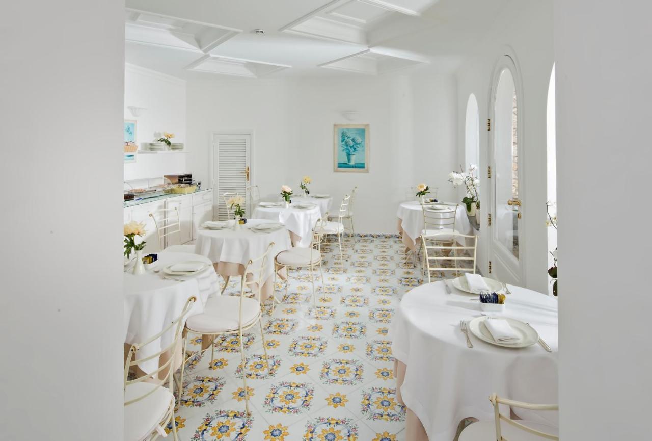 Canasta Hotel