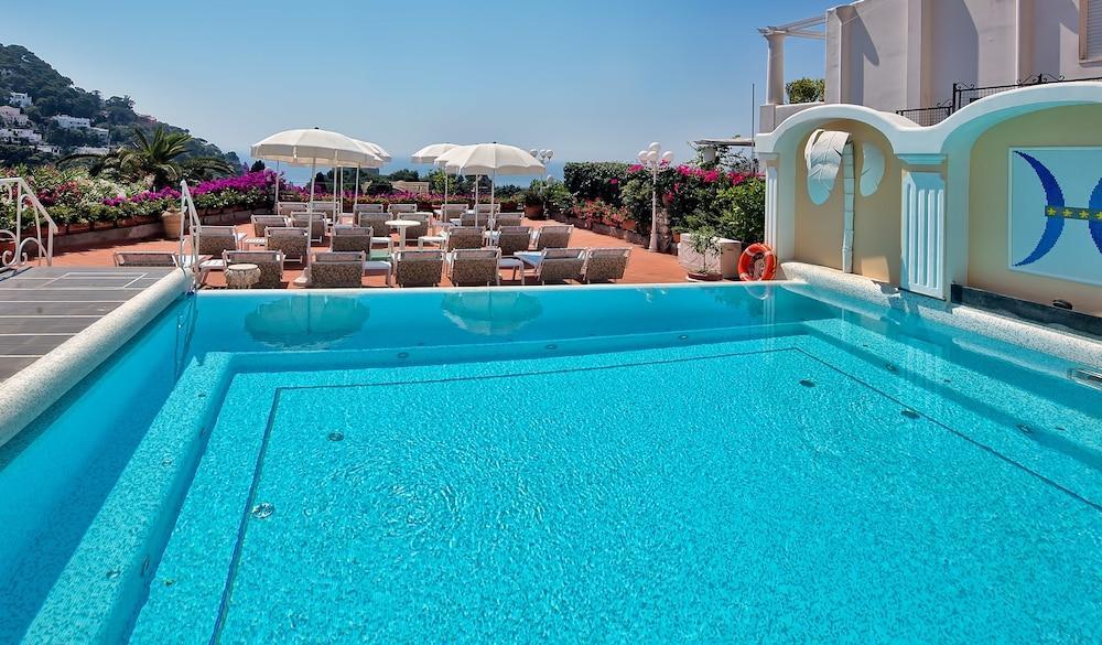 Sina Flora 4* Capri